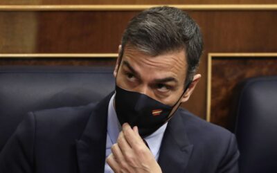 PEDRO SANCHEZ, NOQUEADO, EN ESTADO DE SHOCK, NO ADDOPTA DECISIONES PARA COMBATIR LA PANDEMIA