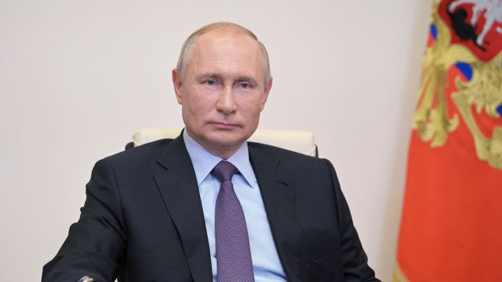 EL AGRESOR PUTIN, CRIMINAL DE GUERRA